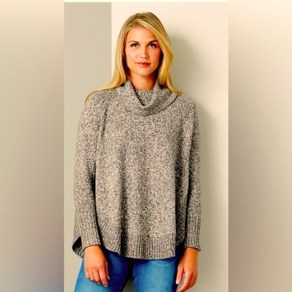 LEO&NICOLE Cottagecore Cowl Neck Dolman Sleeve round hem sweater SM oversized